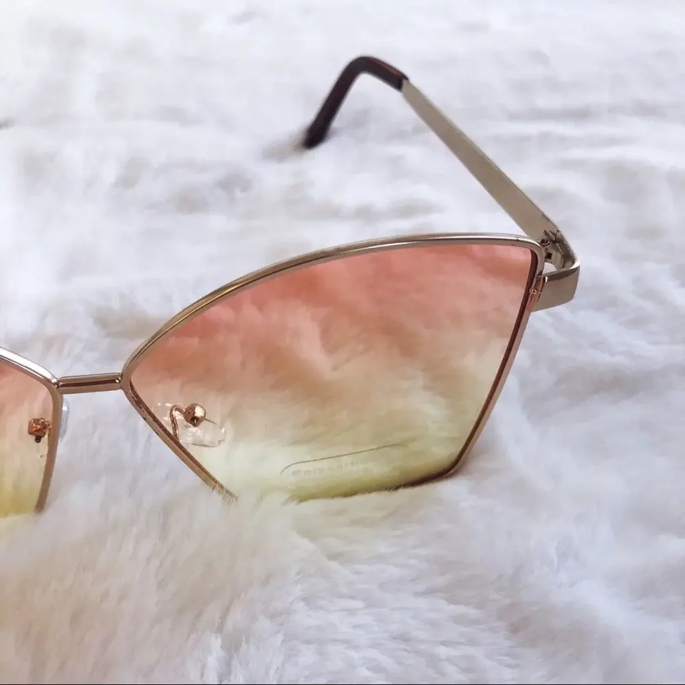Stylens bigger lens